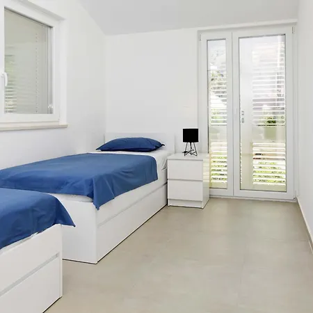 Mami Korčula